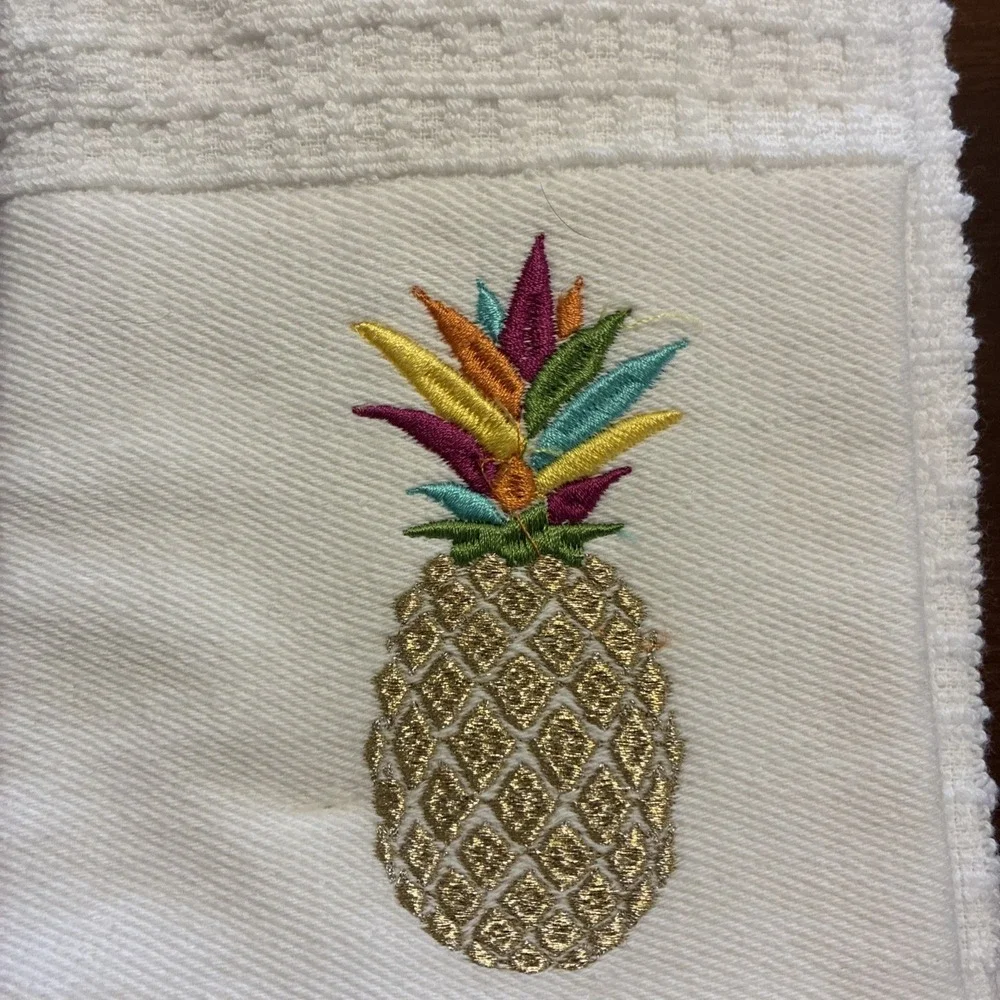 Embroidered Pineapple Kitchen Towels 100% Cotton Set of 2 16